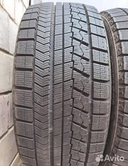 Bridgestone Blizzak VRX 225/50 R17 99W