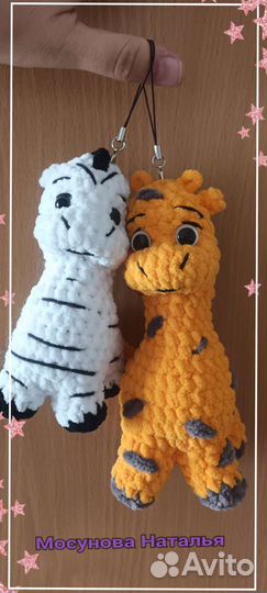 Детские игрушки и бантики