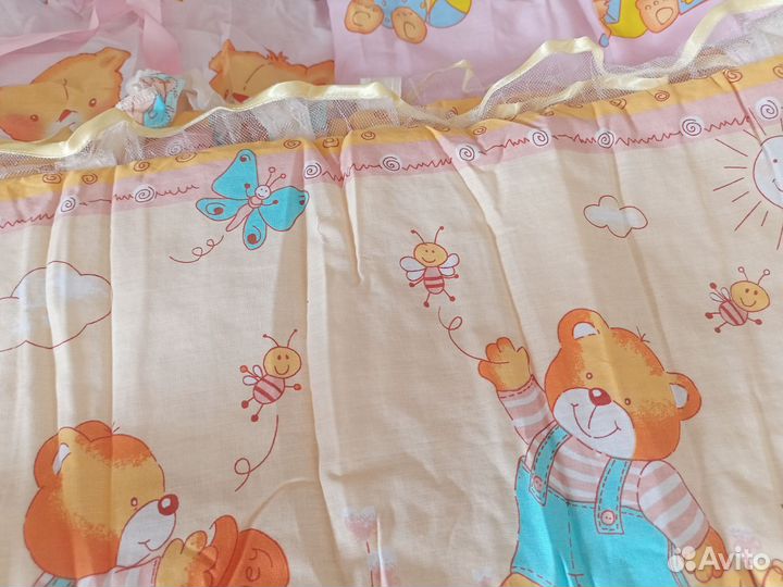 Бортики в кроватку