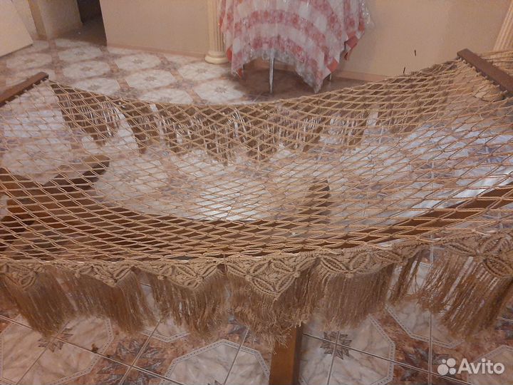 Стойка с гамаком