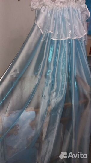 Продам кроватку со всем необходимым малышу