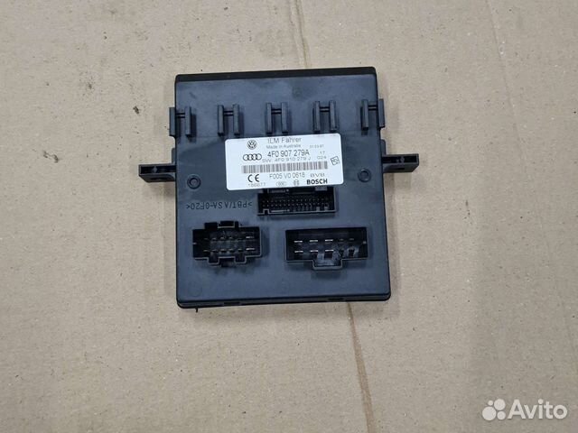 Блок бортовой сети на audi А6 С6 Q7 4F0907279A