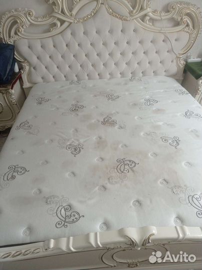 Химчистка мягкой мебели.Уборка