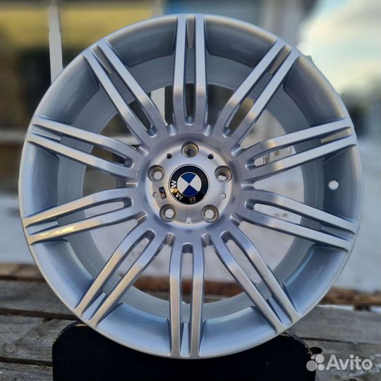 Литые диски BMW E60 172 M- Still R19 5 120