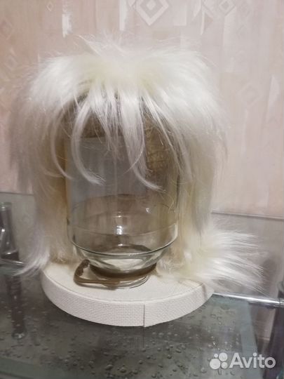 Парик карнавальный белый