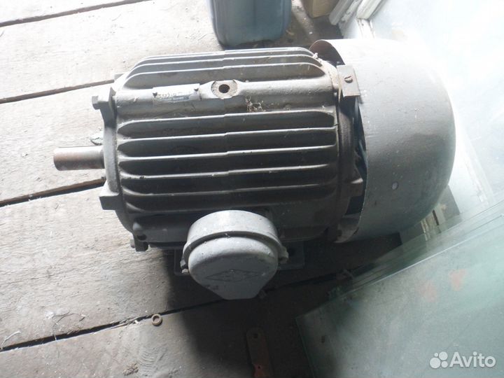 Электродвигатель