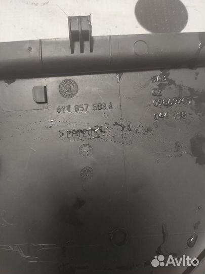 Накладка торпедо Skoda Fabia 1