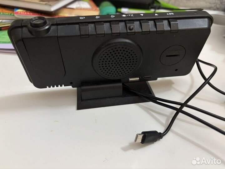 Часы настольные Будильник с Проектором термометр