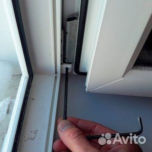 Ремонт пластиковых окон и дверей регулировка
