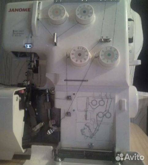 Оверлок janome 205d