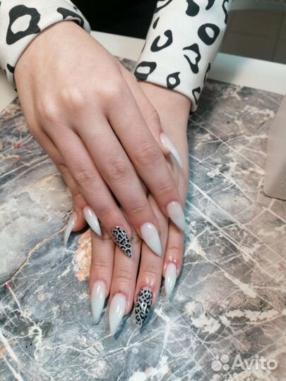 Наращивание ногтей