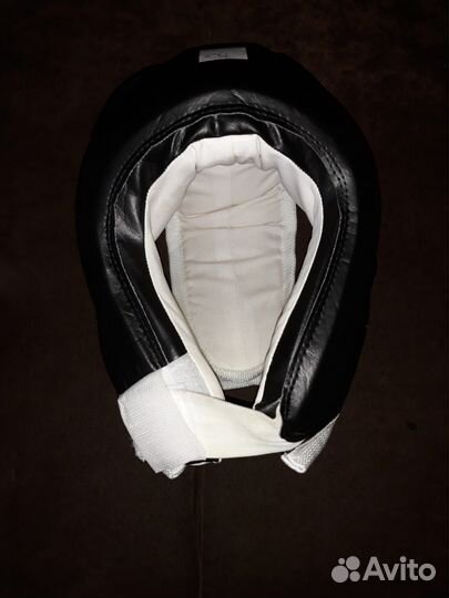 Шлем и протектор для подростка