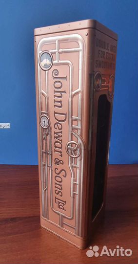 Упаковка (металл) от виски Dewars