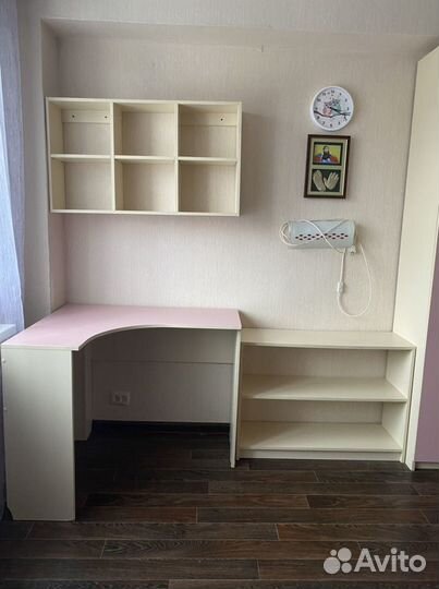 Комплект детской мебели+ кровать