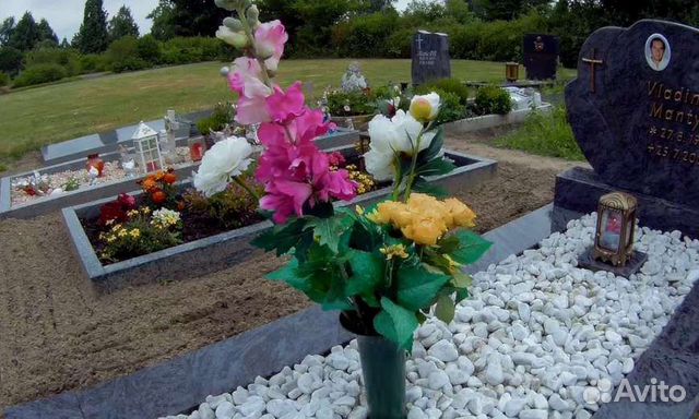 Щебень, песок,землю на место захорения