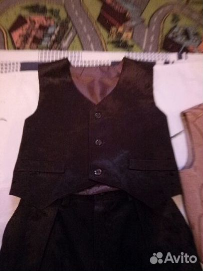 Костюм праздничный