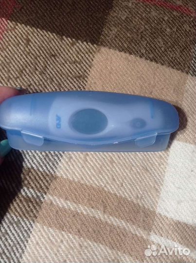 Инфракрасный термометр AND