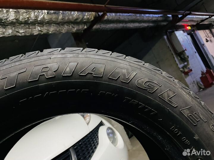 Triangle AdvanteX SUV TR259 215/60 R16