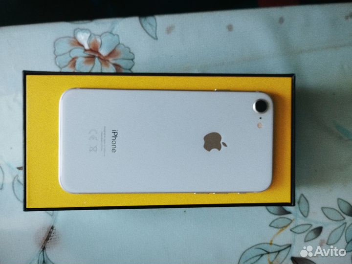 iPhone 8 64gb