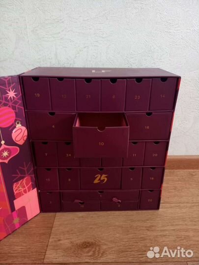 Комод от бьюти бокса