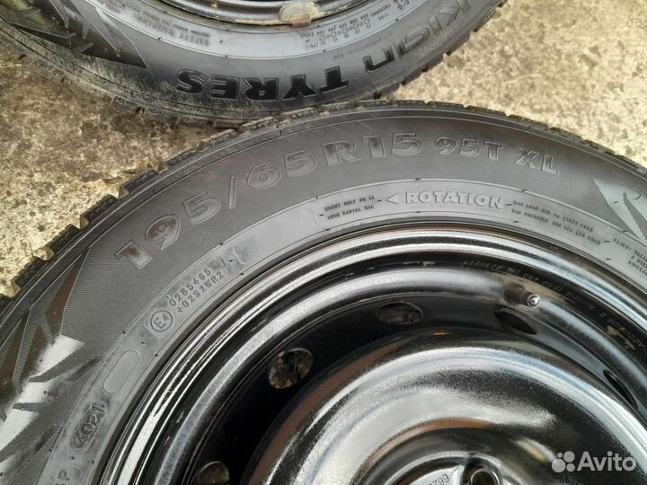 195/65 15 Nokian Nordman 7 Диски рено