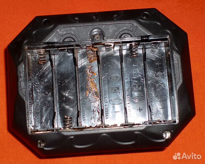 Три вертолёта на радиоуправлении (на запчасти)