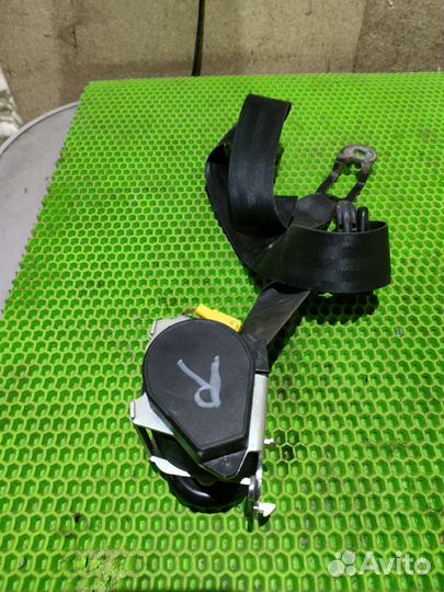 Правый Ремень безопасности Peugeot 206