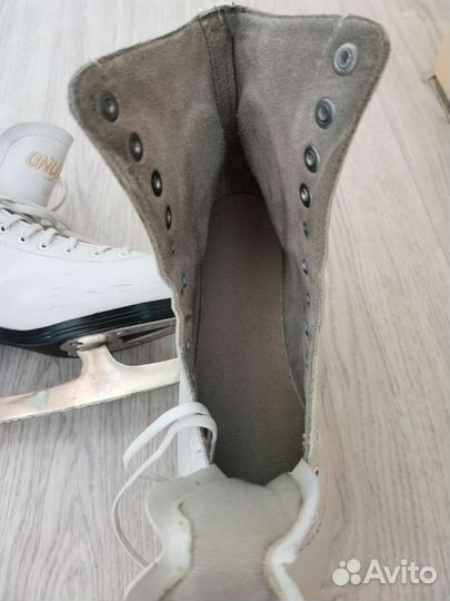 Коньки, 38 размер