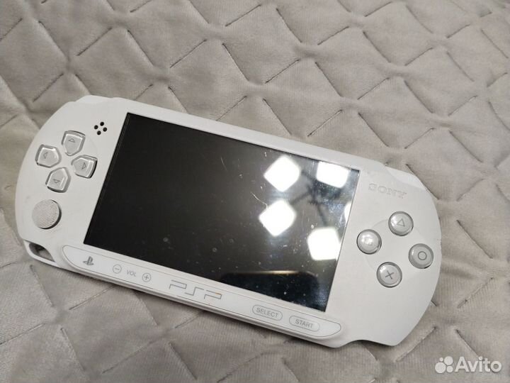 Sony PSP e1008