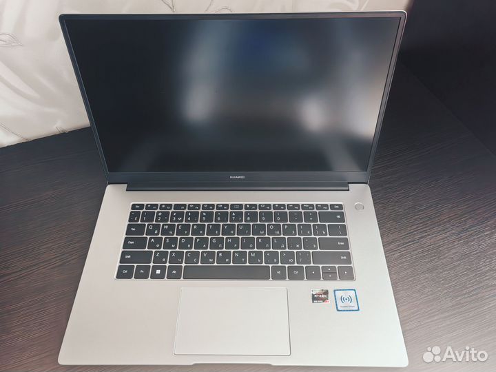 Ноутбук Huawei matebook d 15.6