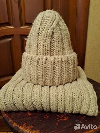 Комплект шапка и снуд