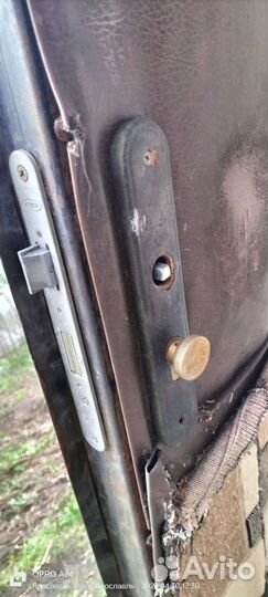 Дверь металлическая с коробкой