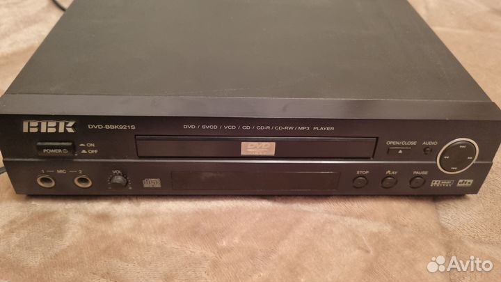 DVD проигрыватель bbk 921 s