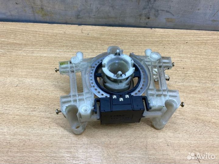 Датчик угла поворота руля Mazda 6 GG LF18 2005