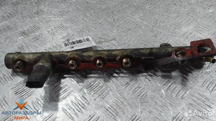 Топливная рампа Renault Laguna 2 рест. 2006