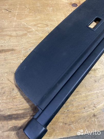 Шторка багажника Volkswagen Golf 5K5 caxa