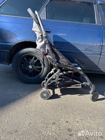 Прогулочная коляска yuyu