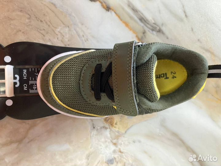 Кроссовки детские 24 размер tombi