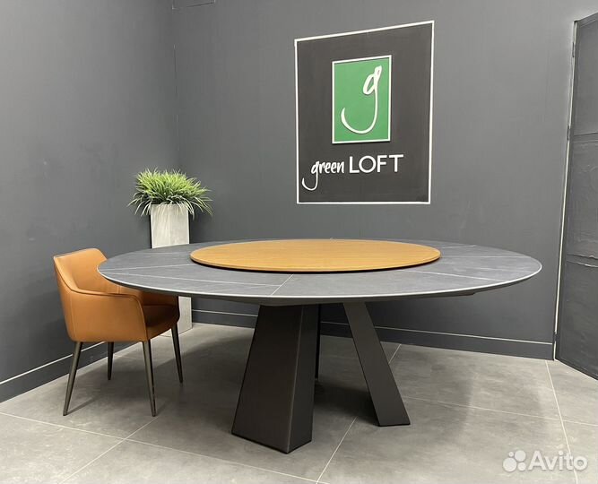 Стол из керамогранита круглый