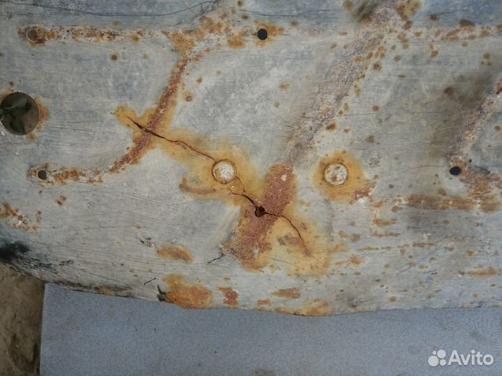 Защита бензобака для Ford Explorer (U2) 1994-2003