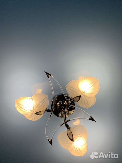 Люстра потолочная