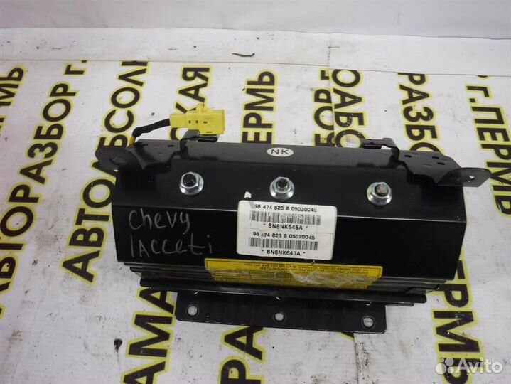 Подушка безопасности пассажирская (в торпедо) Che