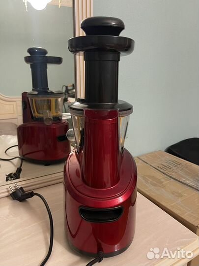 Соковыжималка шнековая kitfort