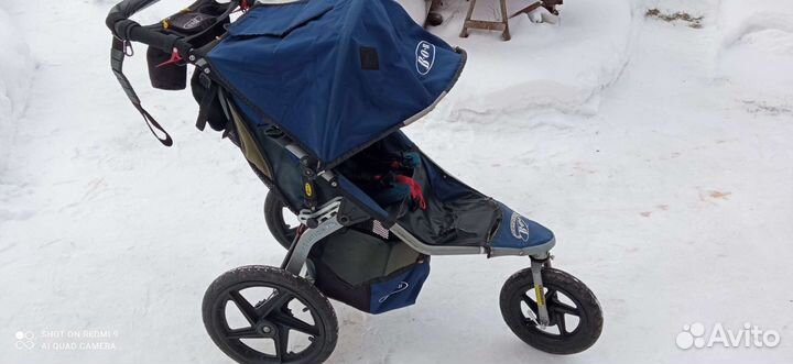 Прогулочная коляска Bob Revolution
