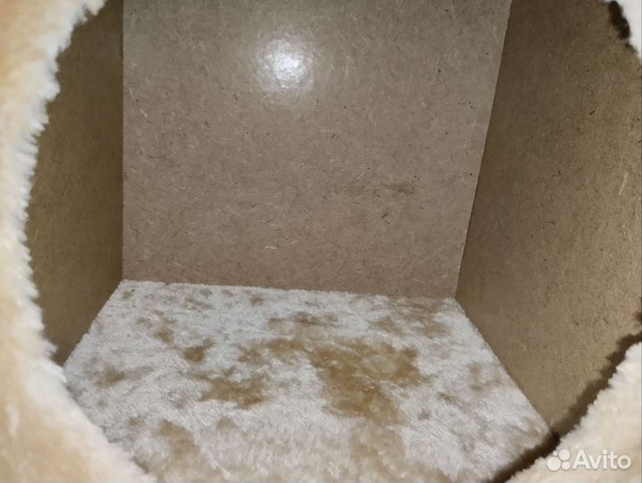 Домик для кошки с когтеточкой