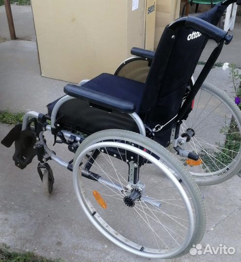 Инвалидная коляска новая