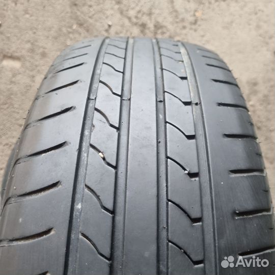 Maxtrek Maximus M1 205/60 R16 92H