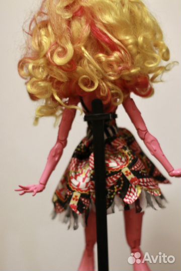 Кукла монстер хай гулиоппа
