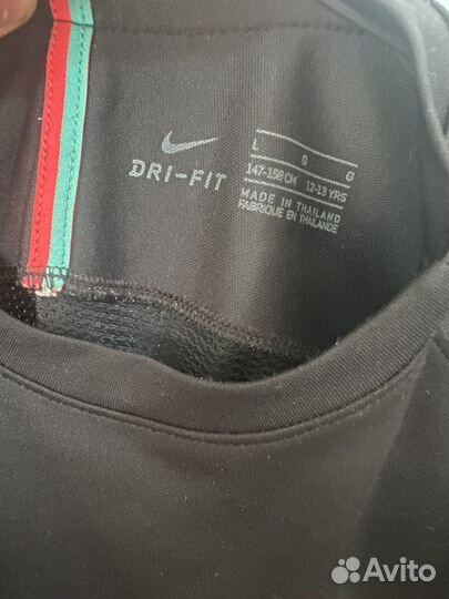 Футбольная футболка nike