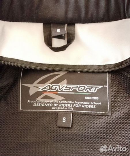 Мотокуртка женская 42